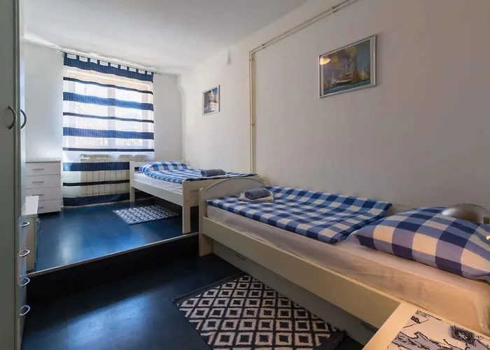 Apartament In 39192 *