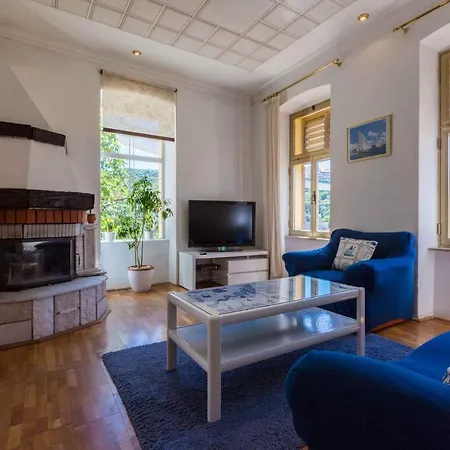 Apartment In 39192 *